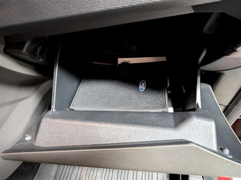 Used 2021 Ford Transit Connect XL image 29