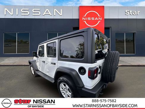 Used 2021 Jeep Wrangler Unlimited Sport image 4