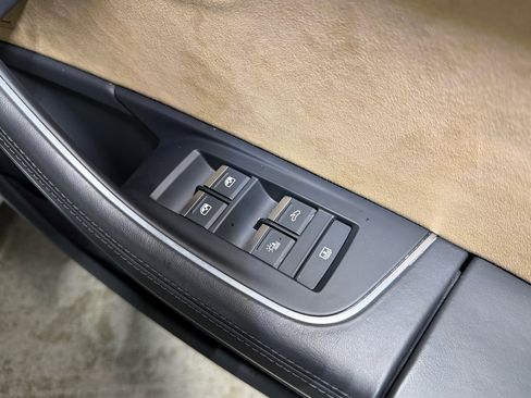 Used 2019 Audi A8 L 3.0T w/ Executive Package image 36