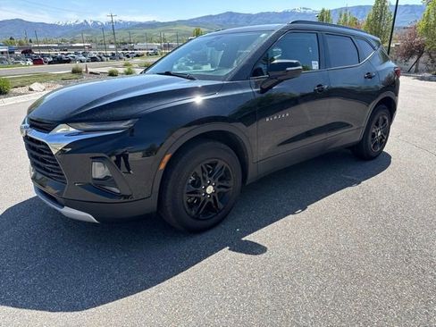 Used 2022 Chevrolet Blazer LT AWD/4WD image 1