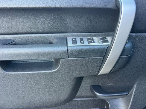 Used 2011 Chevrolet Silverado 1500 LT w/ All-Star Edition image 11