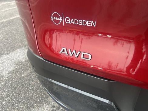 New 2026 Nissan Murano SL image 10