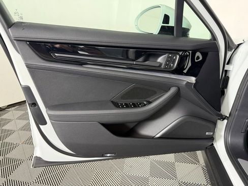 New 2025 Porsche Panamera image 23