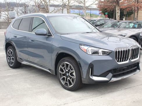 Used 2026 BMW X1 xDrive28i w/ Technology Package image 1