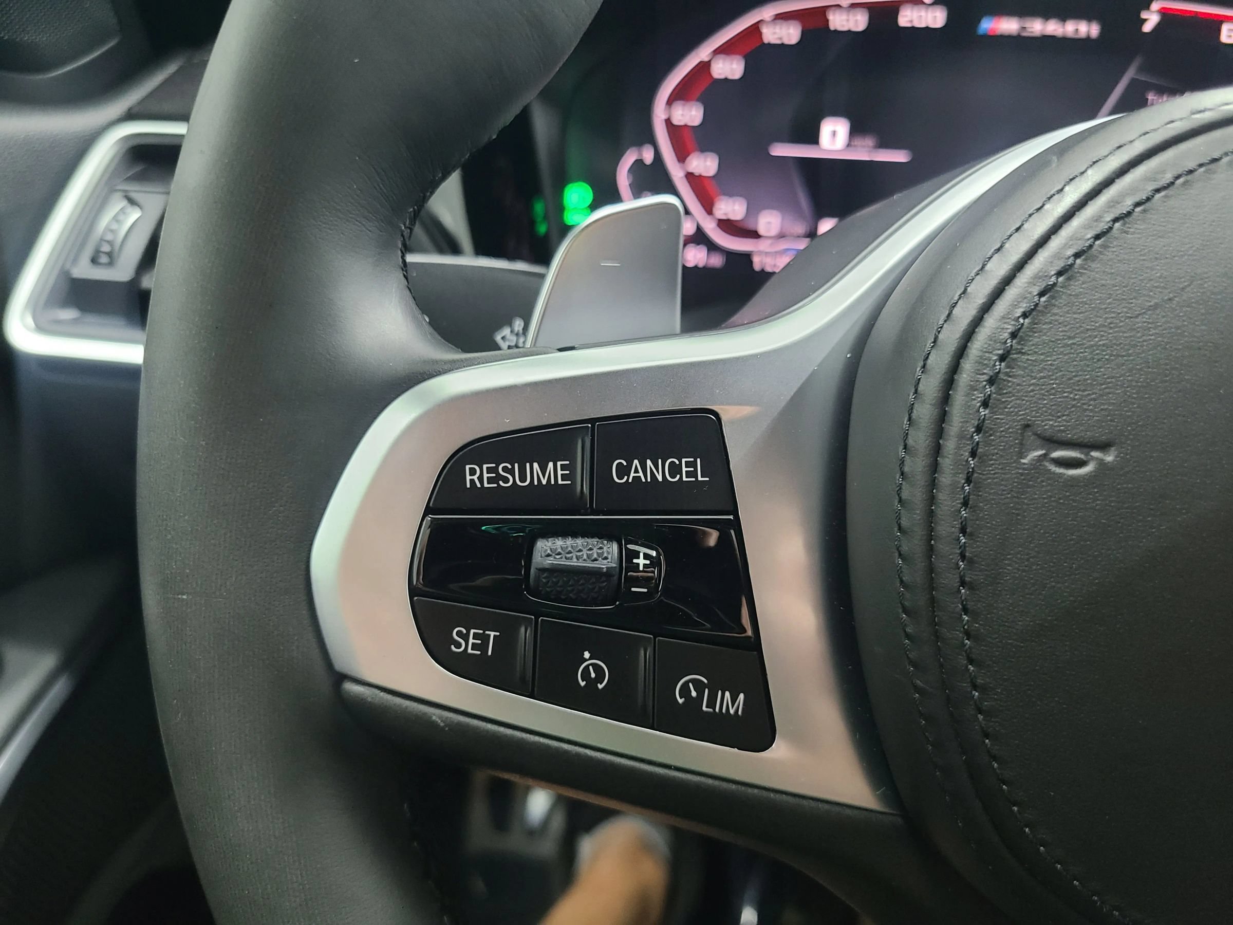 Used 2019 BMW 330i Sedan w/ M Sport Package RWD image 31