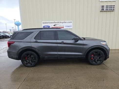 Used 2020 Ford Explorer ST w/ ST Street Pack image 1