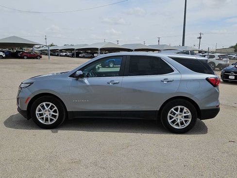 Used 2024 Chevrolet Equinox LT FWD image 5