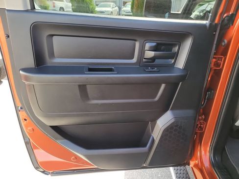 Used 2013 RAM 1500 Tradesman w/ Popular Equipment Group AWD/4WD image 9