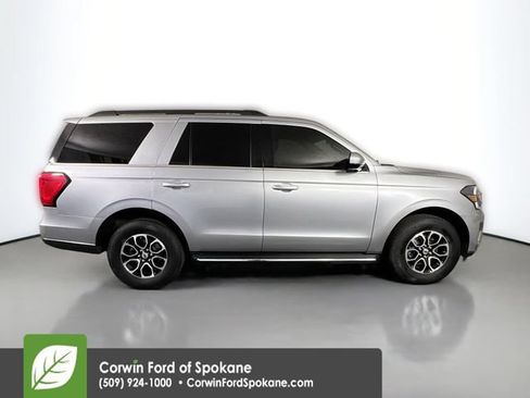 Used 2022 Ford Expedition XLT AWD/4WD image 22
