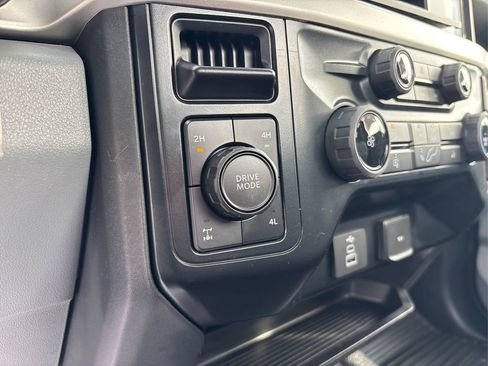 Used 2025 Ford F350 XL w/ Snow Plow Prep Package image 29