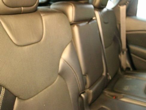 Used 2020 Jeep Cherokee High Altitude image 14