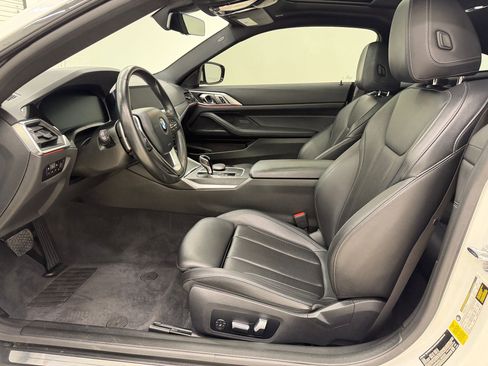 Used 2022 BMW 430i Coupe w/ Convenience Package image 3