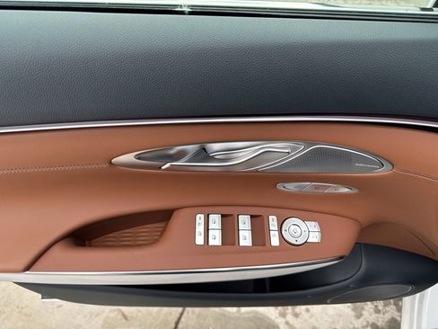 New 2026 Genesis GV70 2.5T Advanced image 17