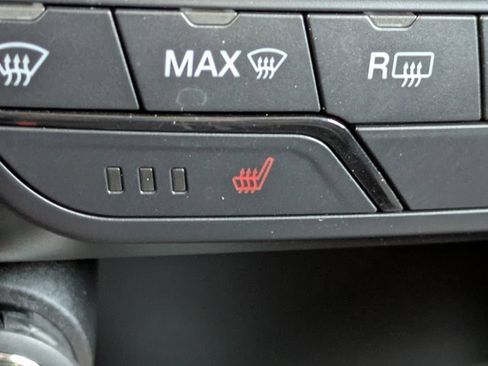 Used 2019 Ford Ranger Lariat w/ Equipment Group 501A Mid image 29