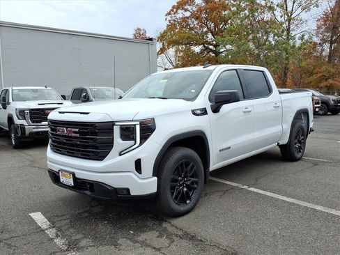 New 2026 GMC Sierra 1500 Elevation image 3