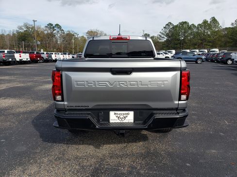 New 2026 Chevrolet Colorado W/T image 8
