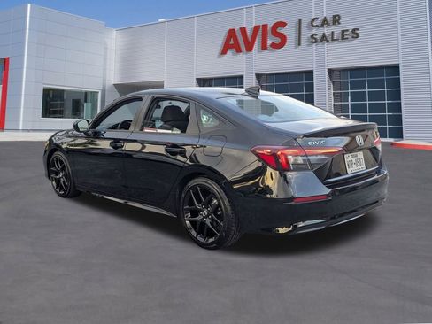 Used 2025 Honda Civic Sport image 10