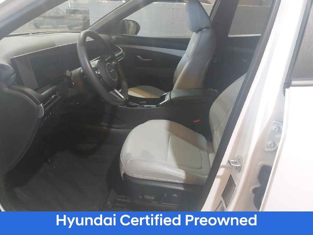 Certified 2025 Hyundai Santa Cruz SEL FWD image 15
