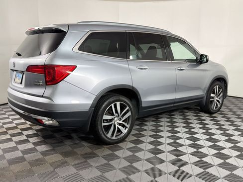 Used 2016 Honda Pilot Elite image 7