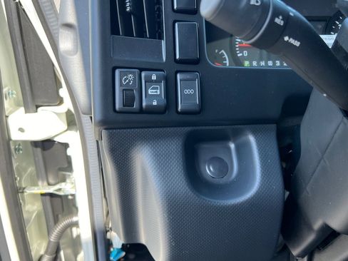 New 2024 Chevrolet Low Cab Forward 5500XG RWD image 15