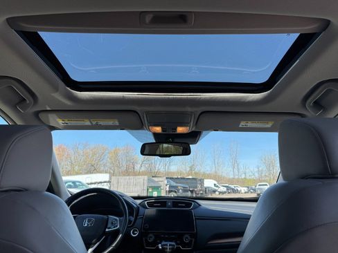 Used 2017 Honda CR-V Touring image 22