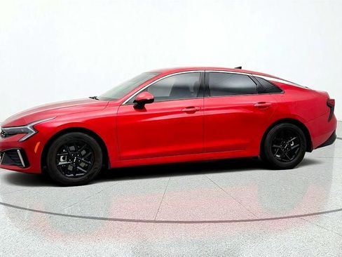 Used 2025 Kia K5 LXS FWD image 8