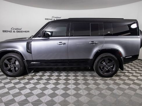 Used 2024 Land Rover Defender 130 X-Dynamic SE AWD/4WD image 9