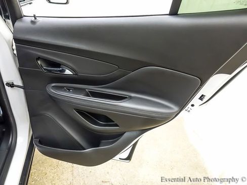 Used 2020 Buick Encore Preferred image 20