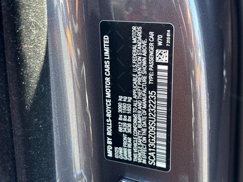Used 2025 Rolls-Royce Ghost AWD/4WD image 32