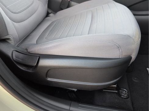 Used 2023 Hyundai Santa Cruz SEL Premium image 33