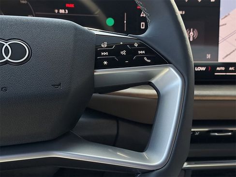 New 2025 Audi Q5 Premium Plus image 10