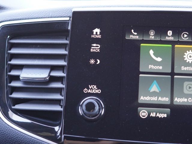 Used 2022 Honda Pilot Sport image 25