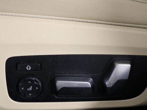 Used 2019 BMW 330i xDrive Sedan AWD/4WD image 22