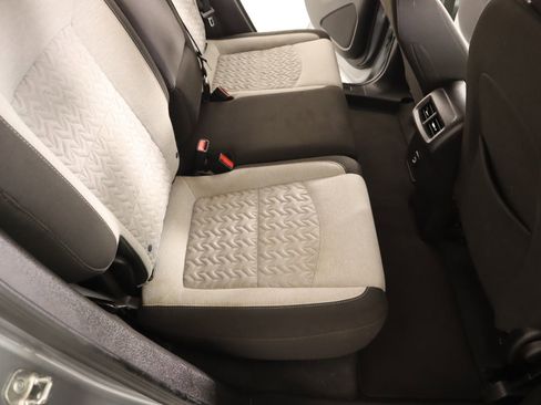 Used 2024 Chevrolet Equinox LS w/ LS Convenience Package image 13