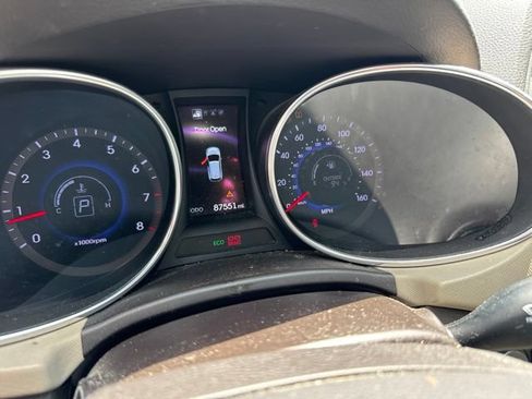 Used 2015 Hyundai Santa Fe Sport w/ Option Group 03 FWD image 11
