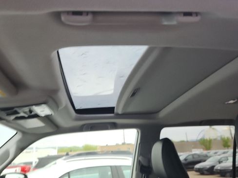 Used 2020 Toyota 4Runner Limited AWD/4WD image 10