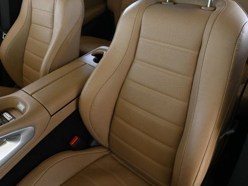 Used 2024 Mercedes-Benz GLS 450 4MATIC image 12