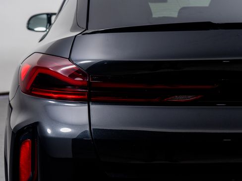 Used 2025 BMW X6 M Competition image 12