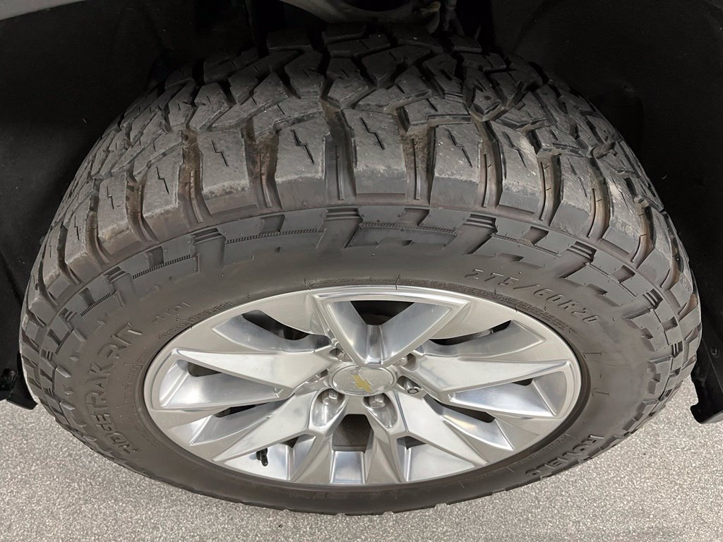 Used 2021 Chevrolet Silverado 1500 LTZ AWD/4WD image 15