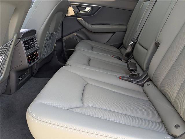 New 2026 Audi Q7 3.0T Premium Plus AWD/4WD image 15