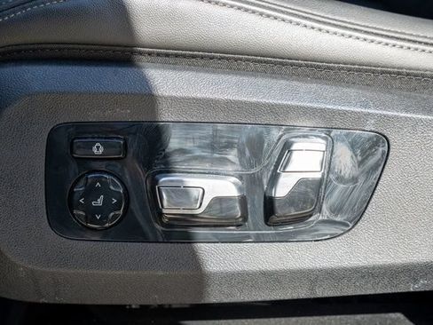Used 2024 BMW X5 sDrive40i w/ Premium Package RWD image 40
