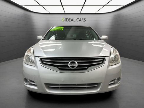 Used 2012 Nissan Altima 2.5 S FWD image 2