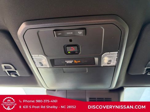 Used 2024 Toyota Tacoma TRD Off-Road AWD/4WD image 25