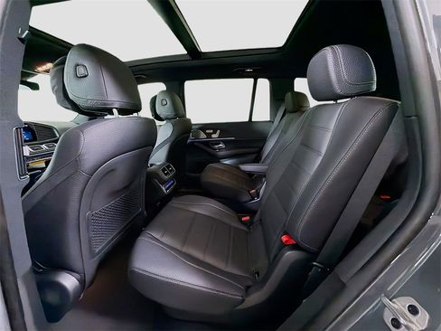 New 2026 Mercedes-Benz GLS 450 4MATIC image 25