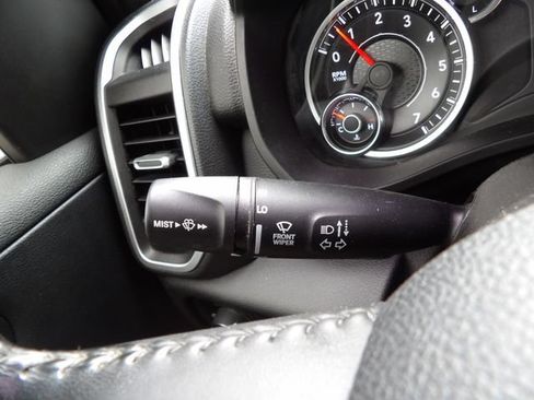 Used 2021 RAM 1500 Big Horn AWD/4WD image 15