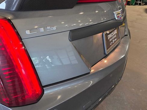 Used 2019 Cadillac CTS V w/ Carbon Fiber Package RWD image 14