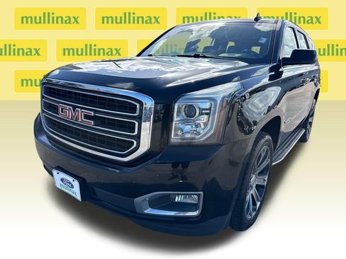 Used 2018 GMC Yukon SLT image 10