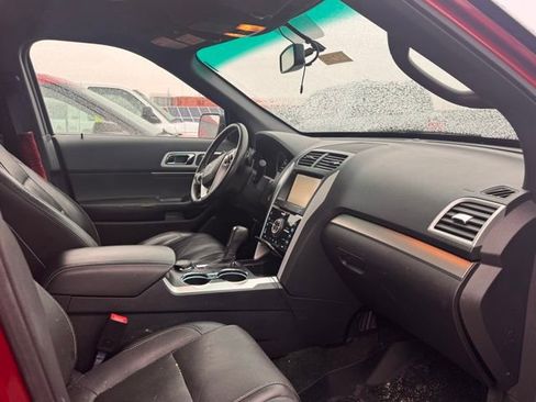 Used 2015 Ford Explorer Sport w/ Equipment Group 401A image 7