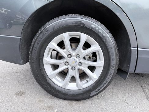 Used 2021 Chevrolet Equinox LT AWD/4WD image 11