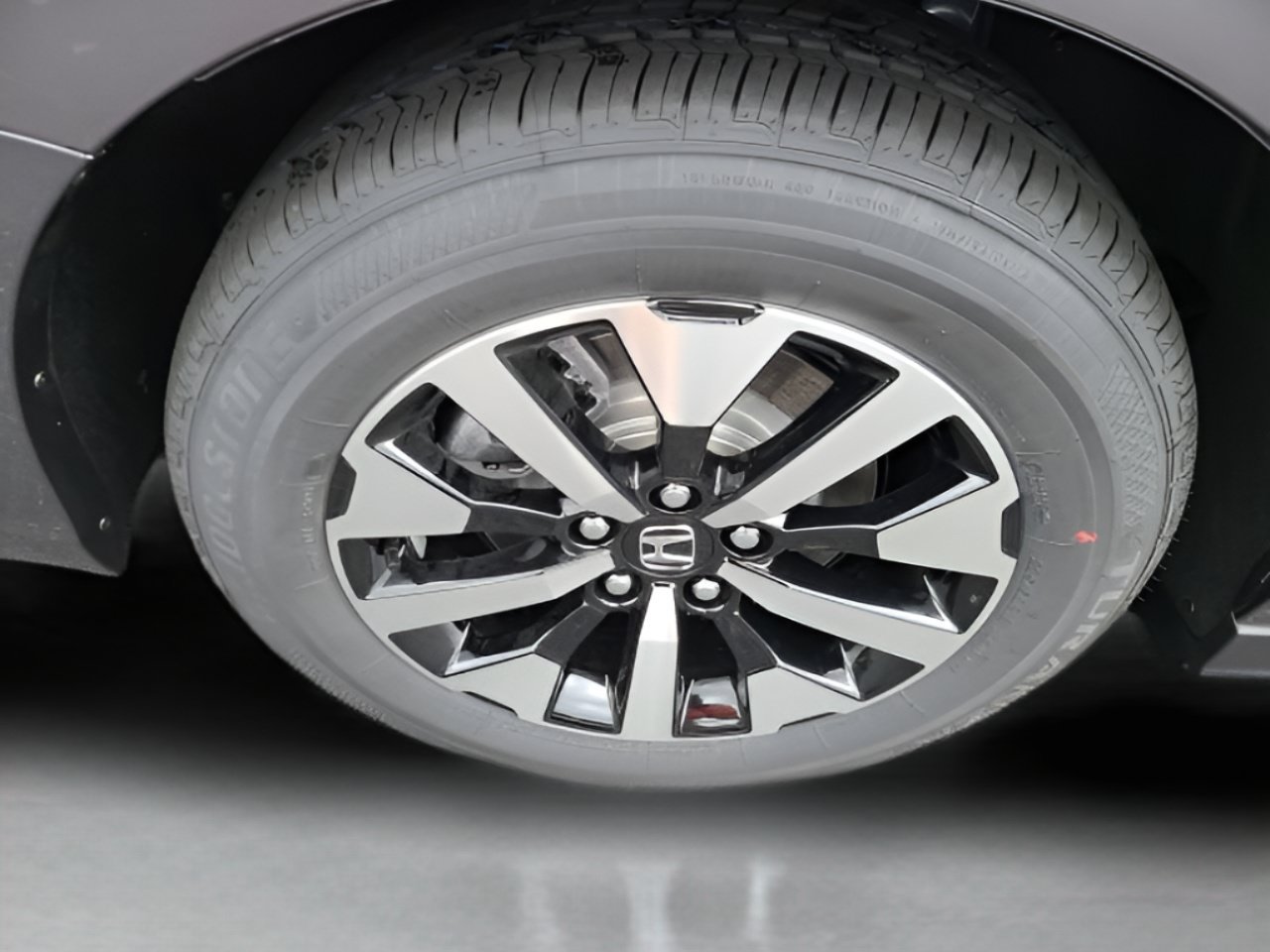 New 2027 Honda Odyssey EX-L image 9